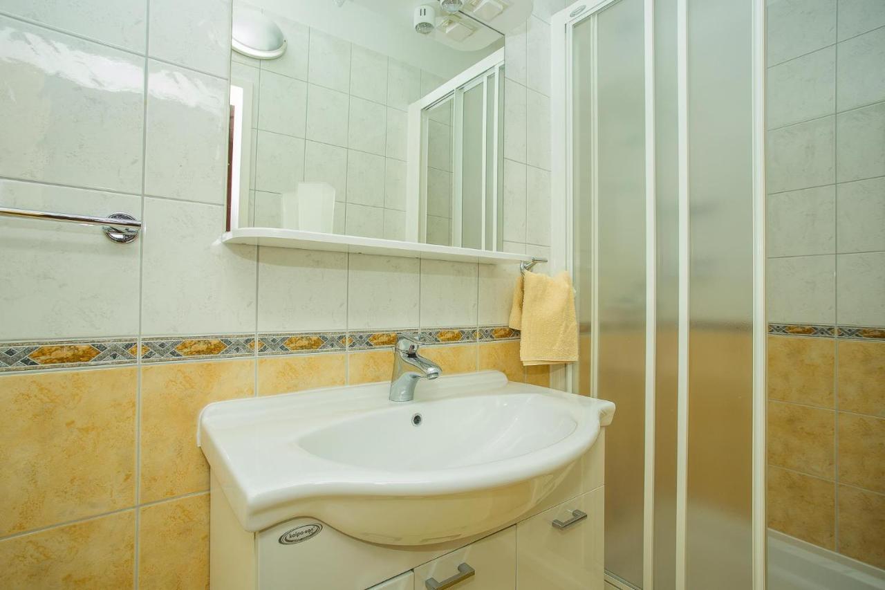 Apartments Nada Palit Dış mekan fotoğraf